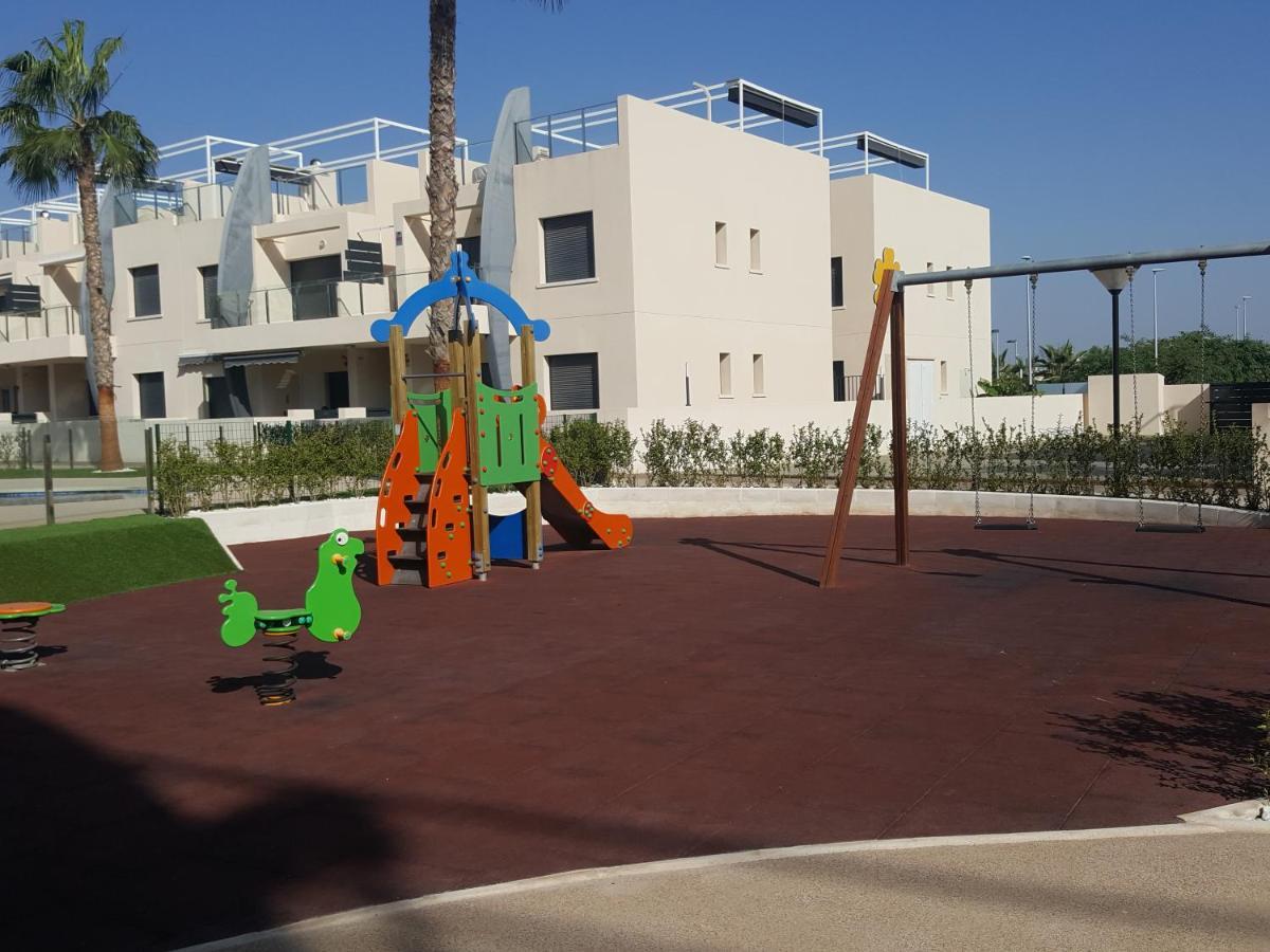 Апартаменти Playa Elisa Bay App 411 Пілар-де-ла-Орадада Екстер'єр фото
